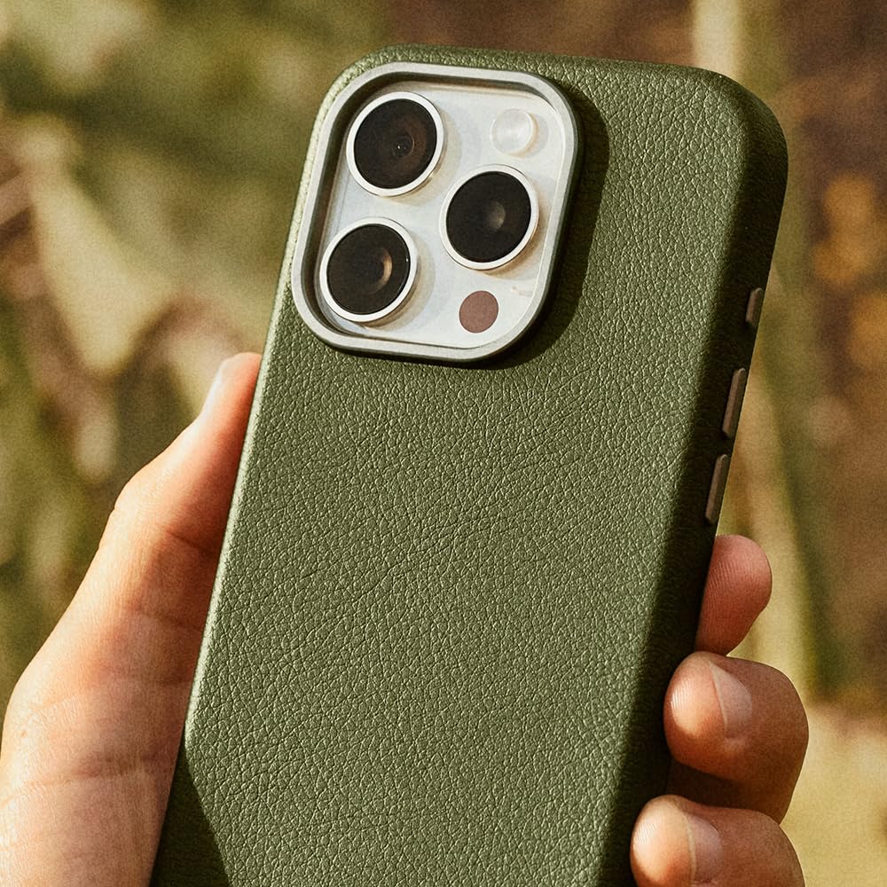 castus leather phone case for iphone 17